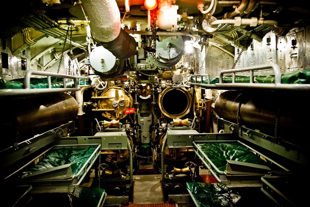 ww2 submarines inside